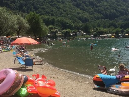 luganomeer met veel watersportmogelijkheden